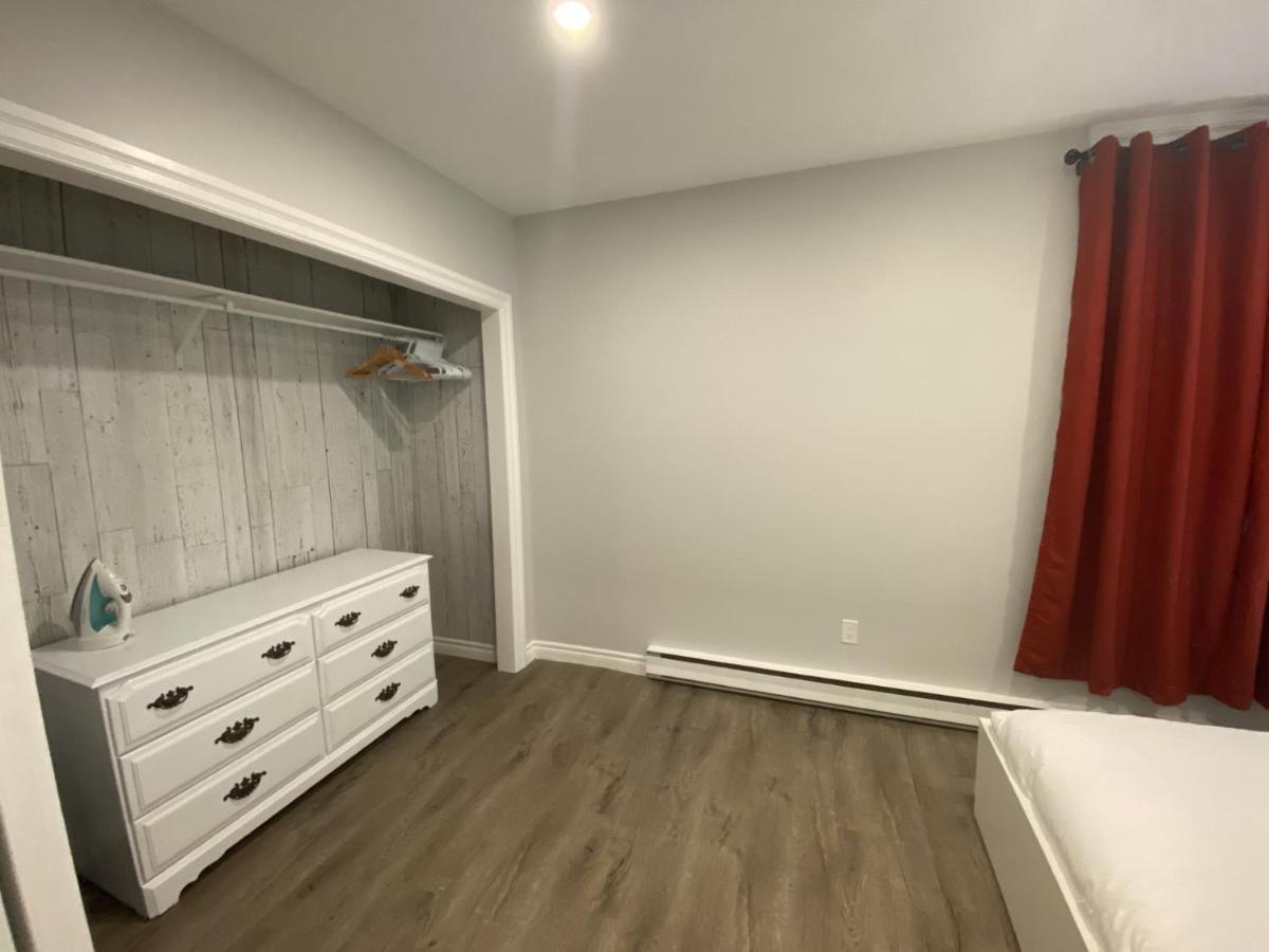 Hotel Bedford Goderich Ngoại thất bức ảnh