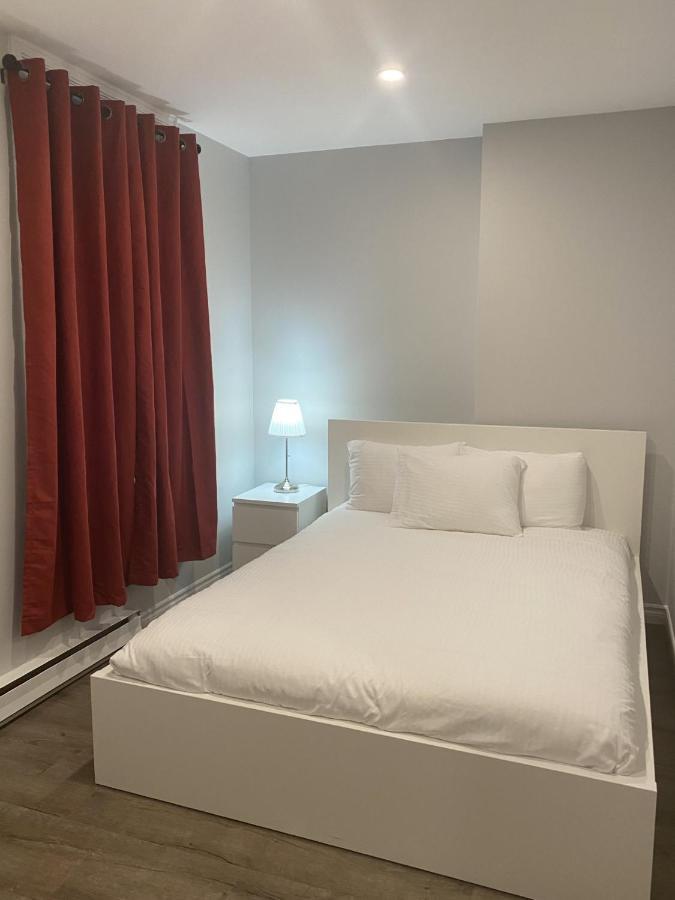 Hotel Bedford Goderich Ngoại thất bức ảnh